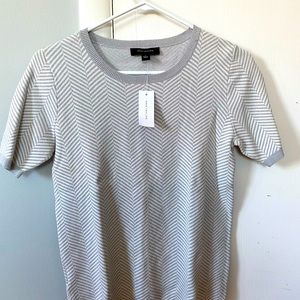 Ann Taylor short-sleeved sweater.